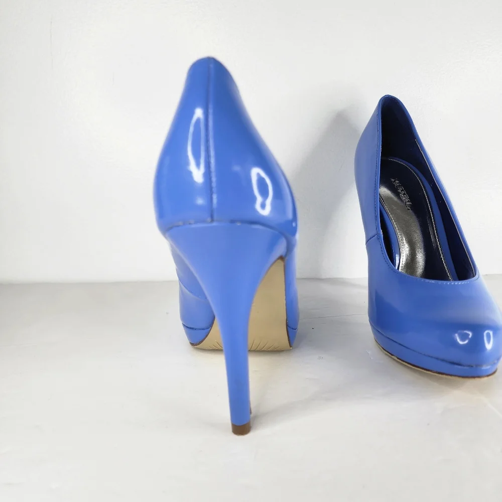 Elegant Blue Women's Heels